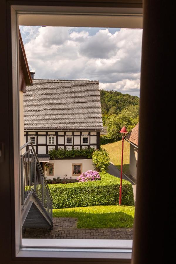 Dammschenke Gasthof & Hotel كورورت جونسدورف المظهر الخارجي الصورة