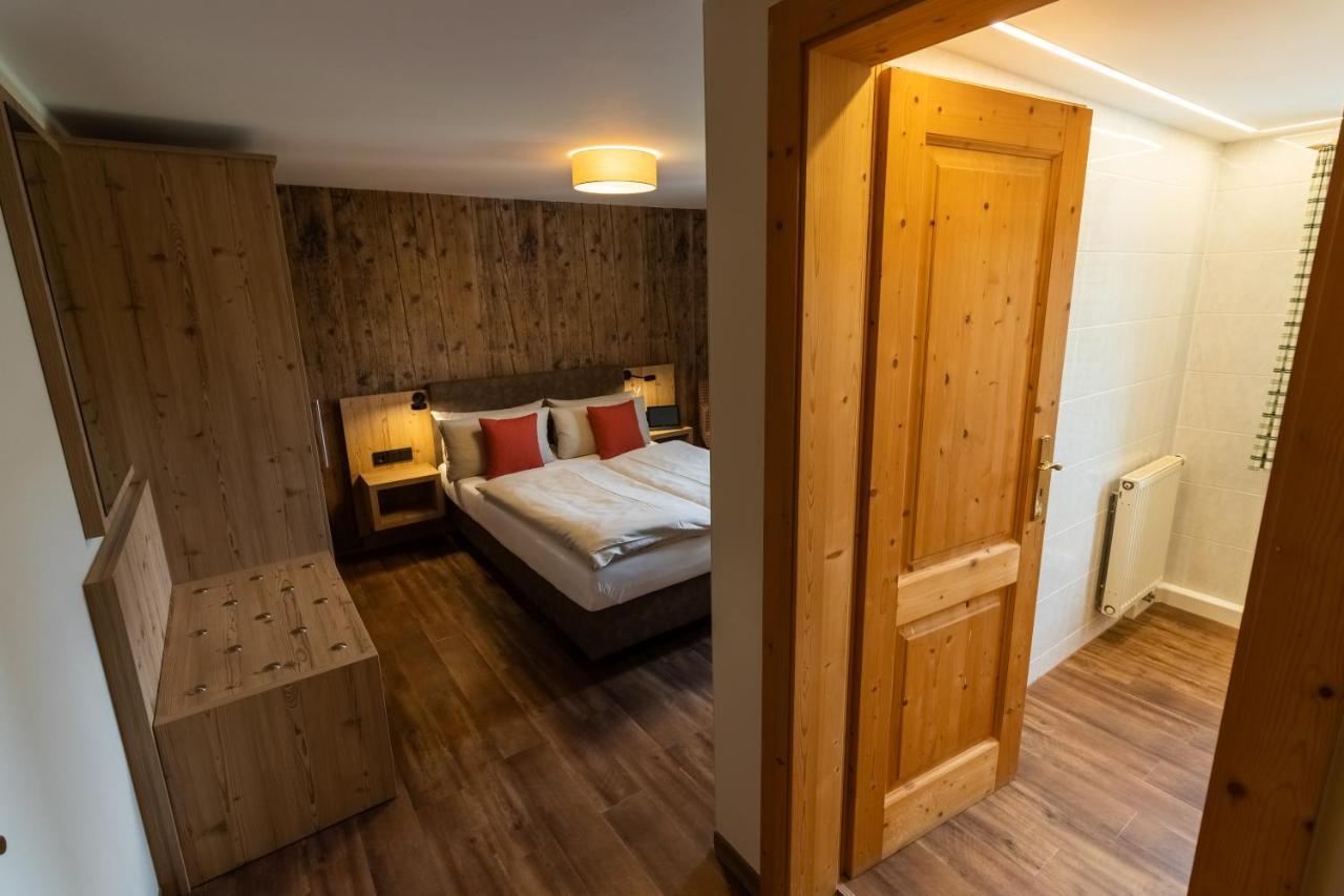 Dammschenke Gasthof & Hotel كورورت جونسدورف المظهر الخارجي الصورة