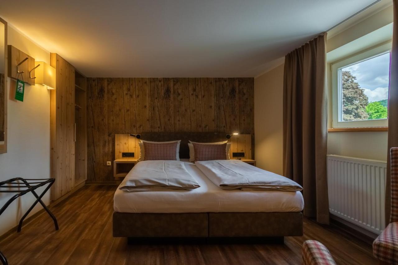 Dammschenke Gasthof & Hotel كورورت جونسدورف المظهر الخارجي الصورة