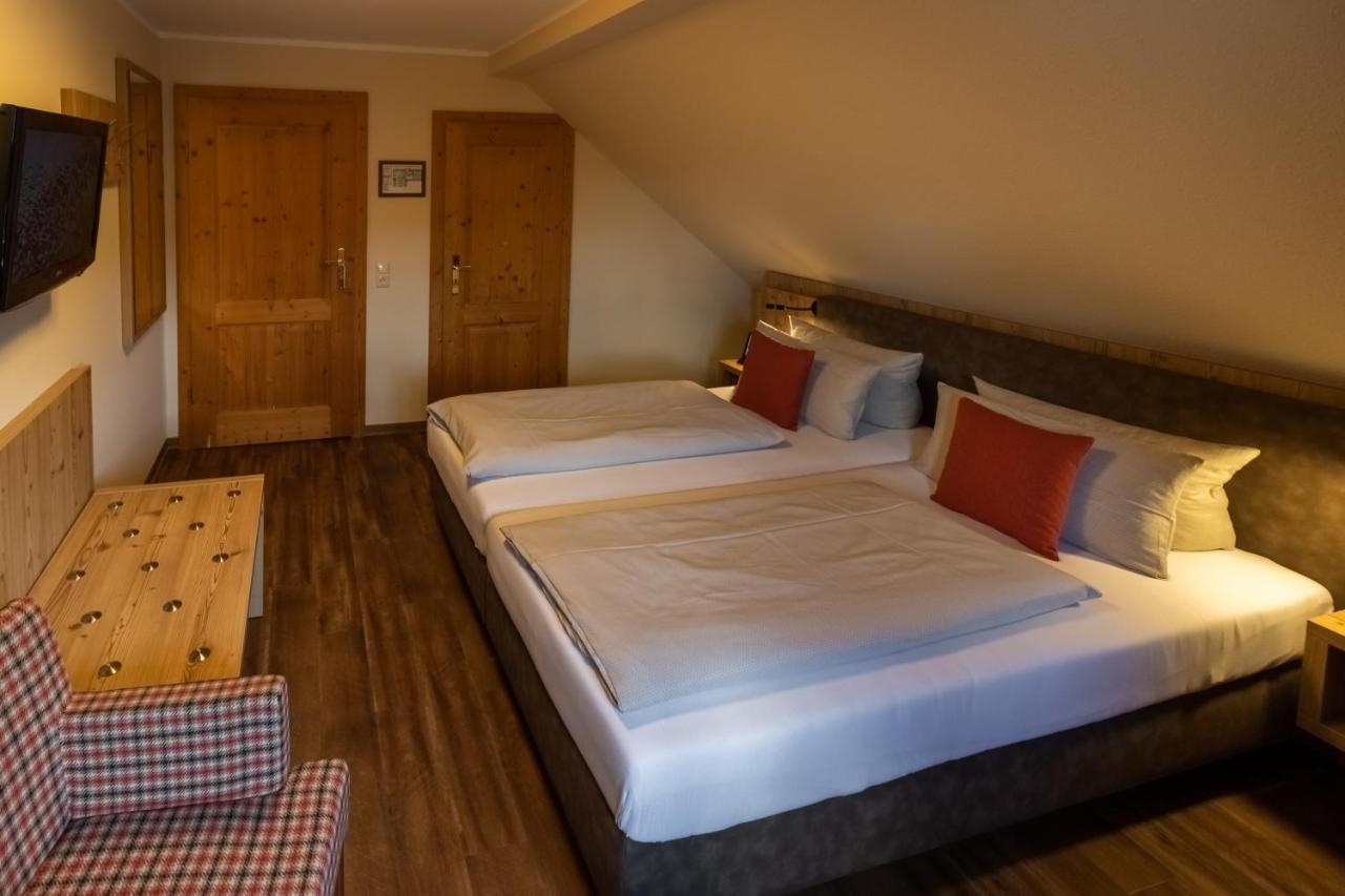 Dammschenke Gasthof & Hotel كورورت جونسدورف المظهر الخارجي الصورة