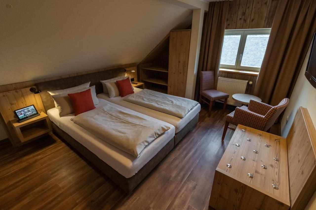 Dammschenke Gasthof & Hotel كورورت جونسدورف المظهر الخارجي الصورة