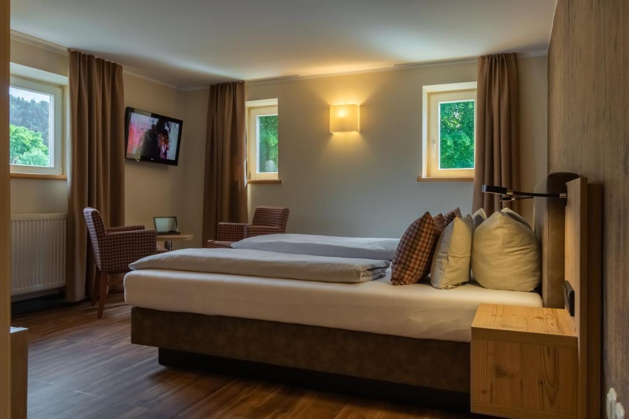 Dammschenke Gasthof & Hotel كورورت جونسدورف المظهر الخارجي الصورة