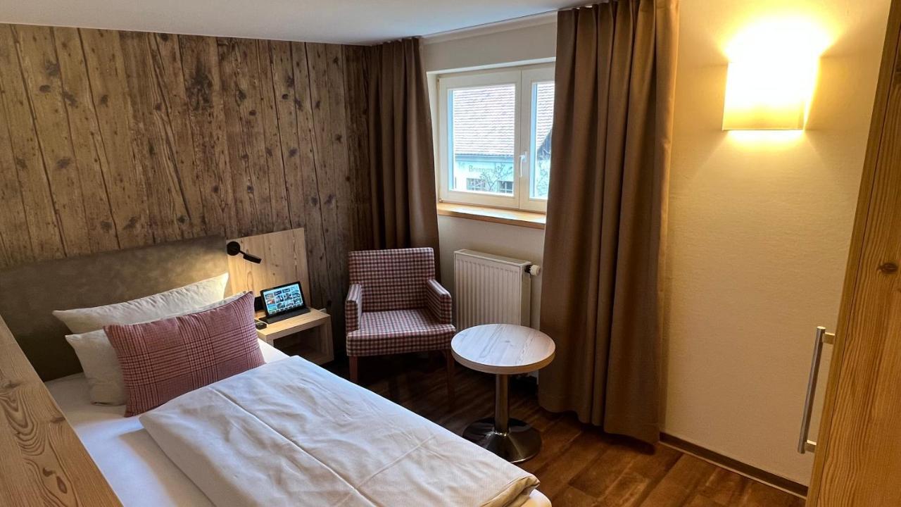 Dammschenke Gasthof & Hotel كورورت جونسدورف المظهر الخارجي الصورة